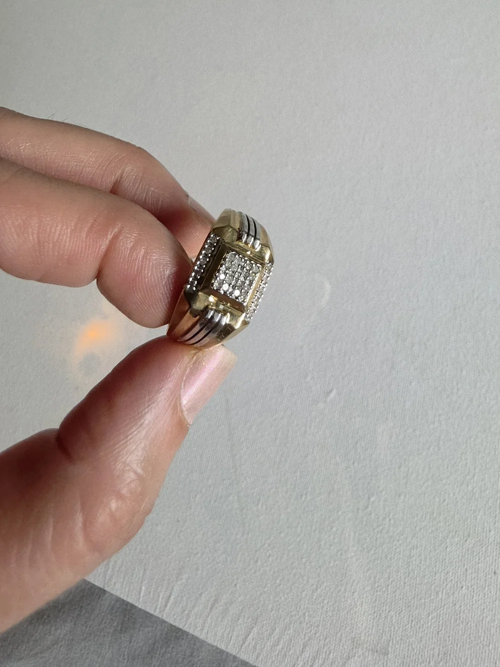 vintage estate authentic diamond 10kt yellow gold men's ring in size 10